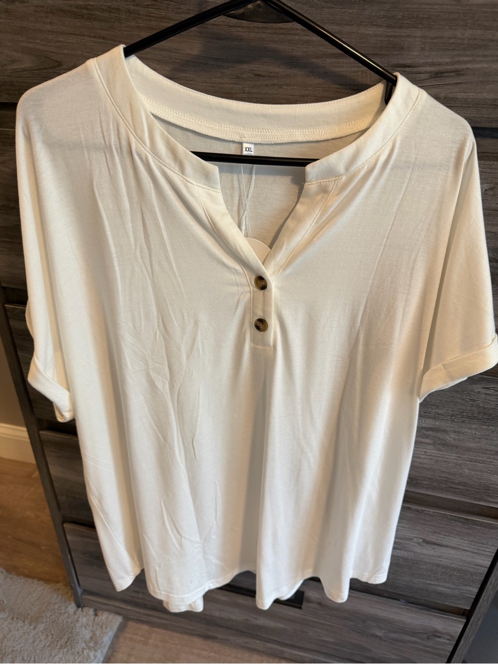 Classic white  Short-Sleeve Henley Top